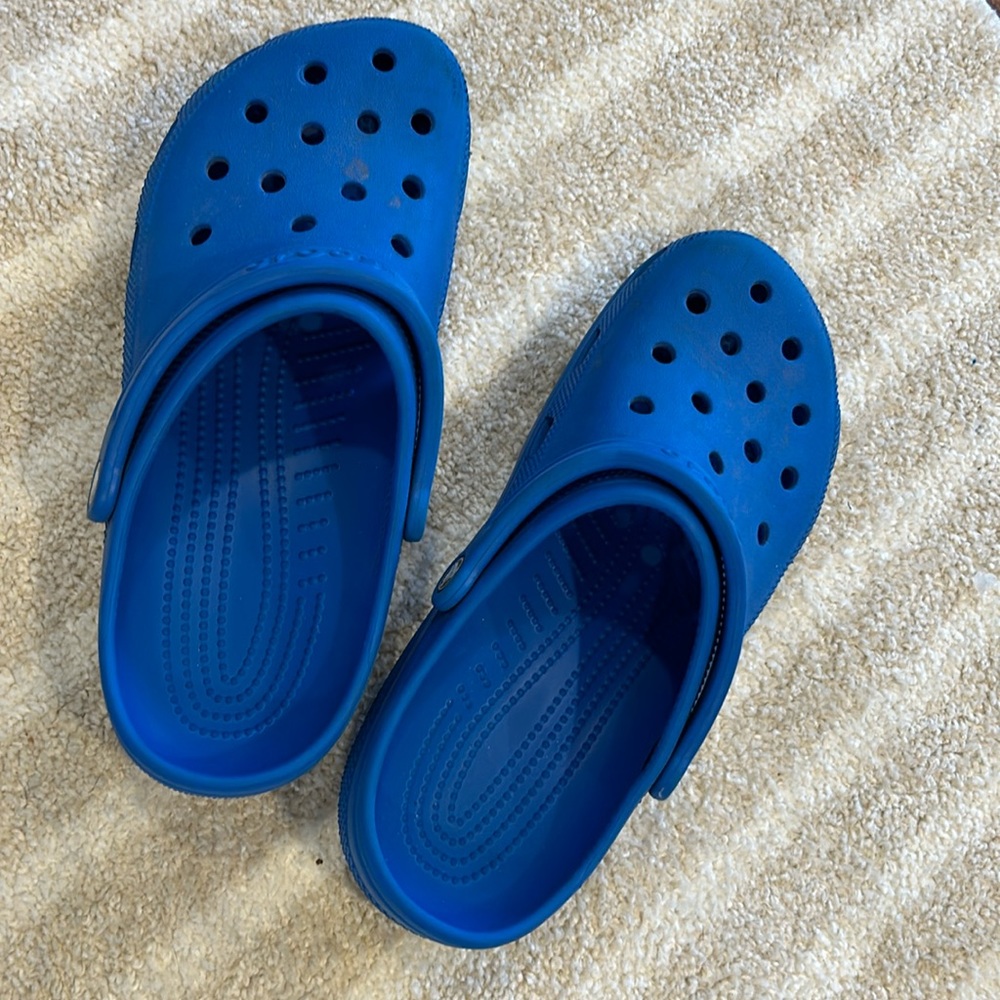 Crocs blue M9 W11